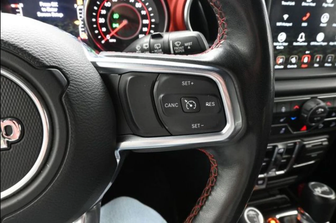 2020 Jeep JL Wrangler - Image 18 of 24