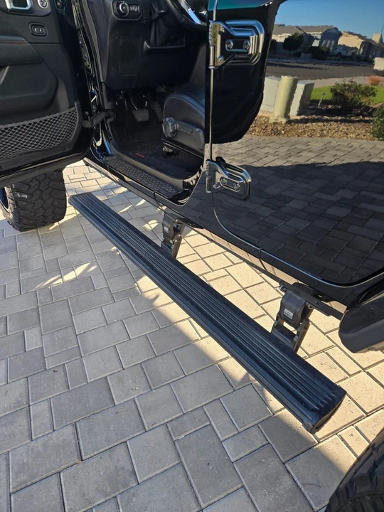 2020 Jeep JL Wrangler - Image 6 of 20