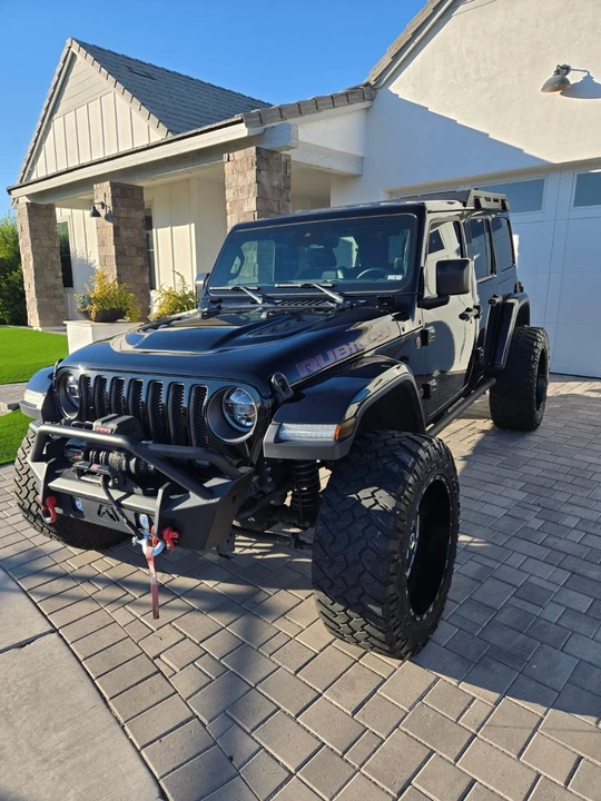 2020 Jeep JL Wrangler - Image 2 of 20