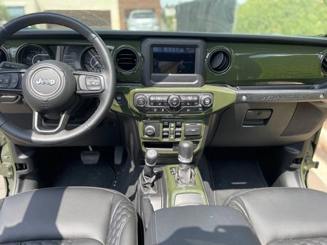 2020 Jeep JL Wrangler - Image 8 of 9