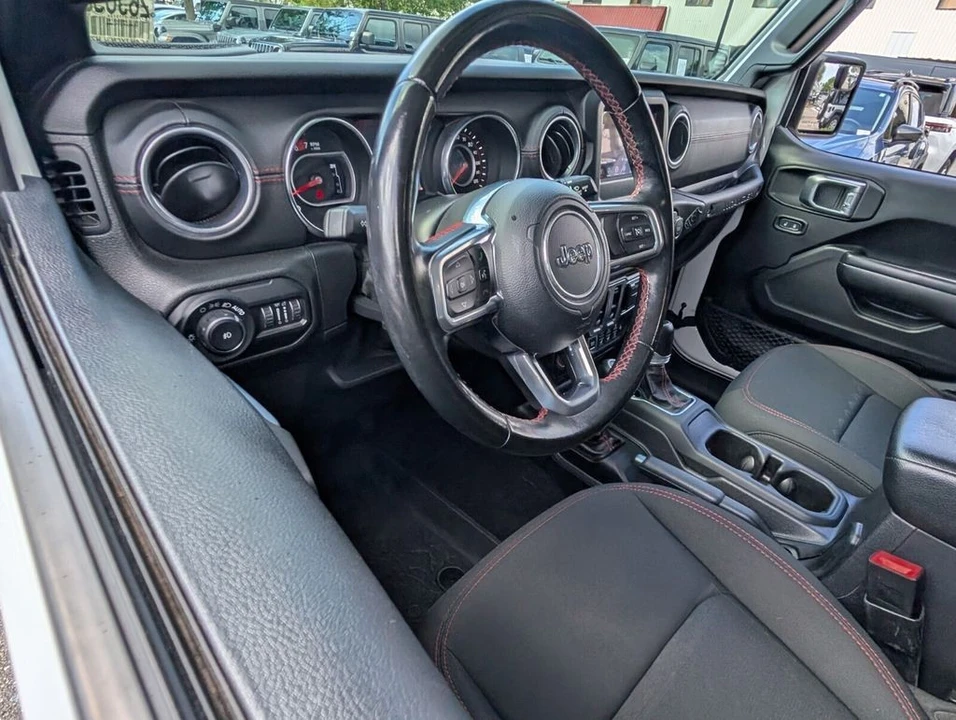 2020 Jeep JL Wrangler - Image 13 of 26