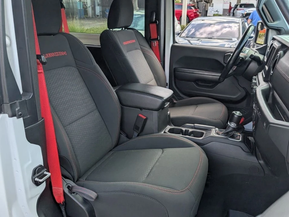 2020 Jeep JL Wrangler - Image 15 of 21