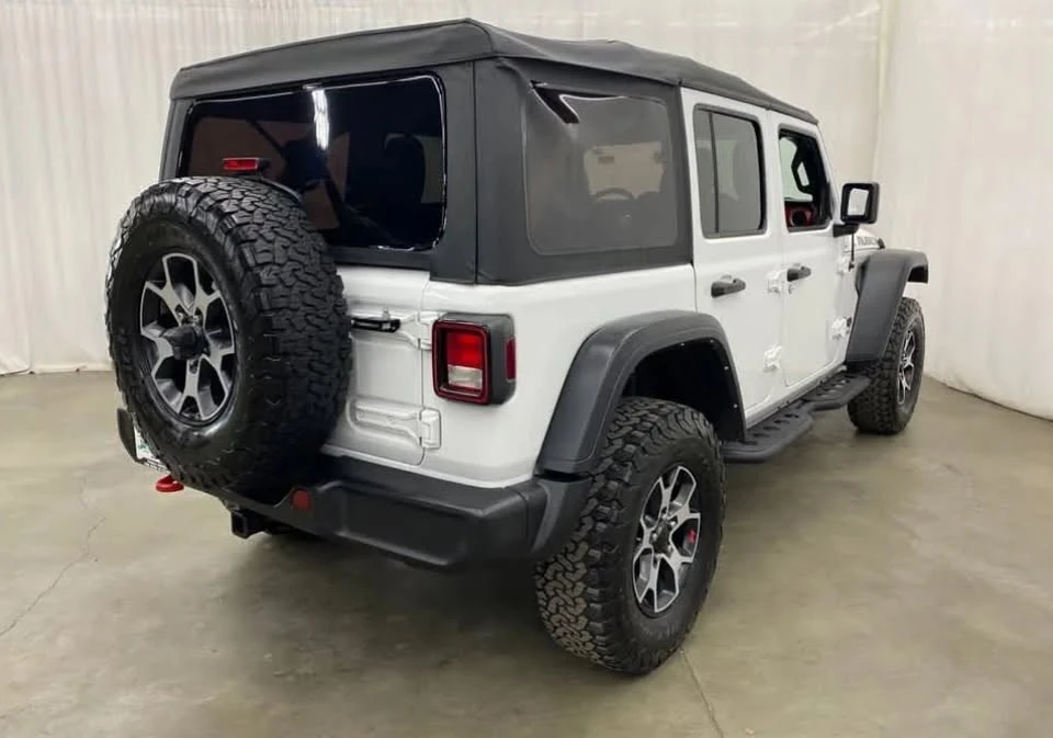 2020 Jeep JL Wrangler - Image 6 of 15