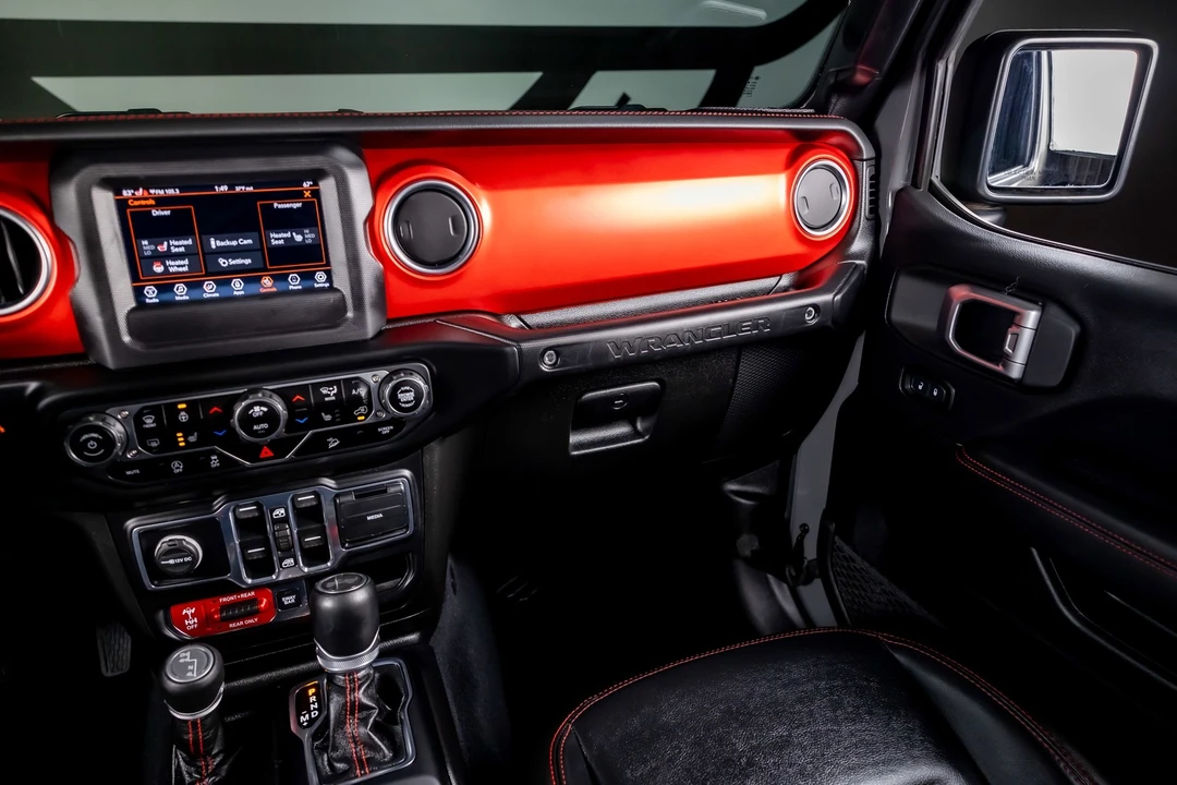 2020 Jeep JL Wrangler - Image 8 of 12