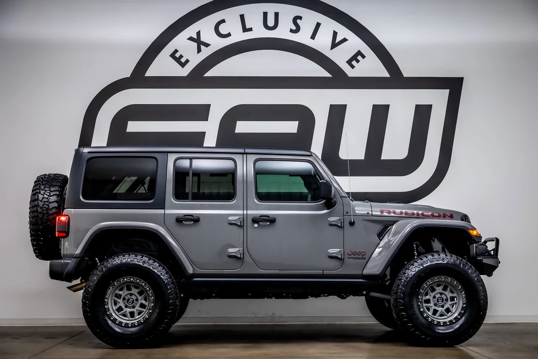 2020 Jeep JL Wrangler - Image 9 of 12