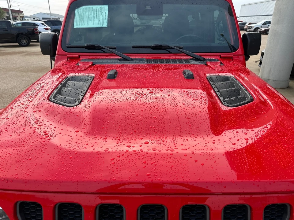 2020 Jeep JL Wrangler - Image 8 of 12