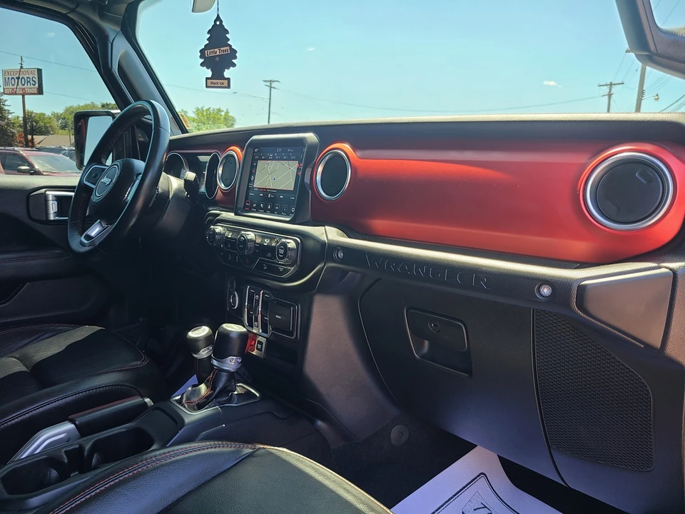 2020 Jeep JL Wrangler - Image 16 of 24