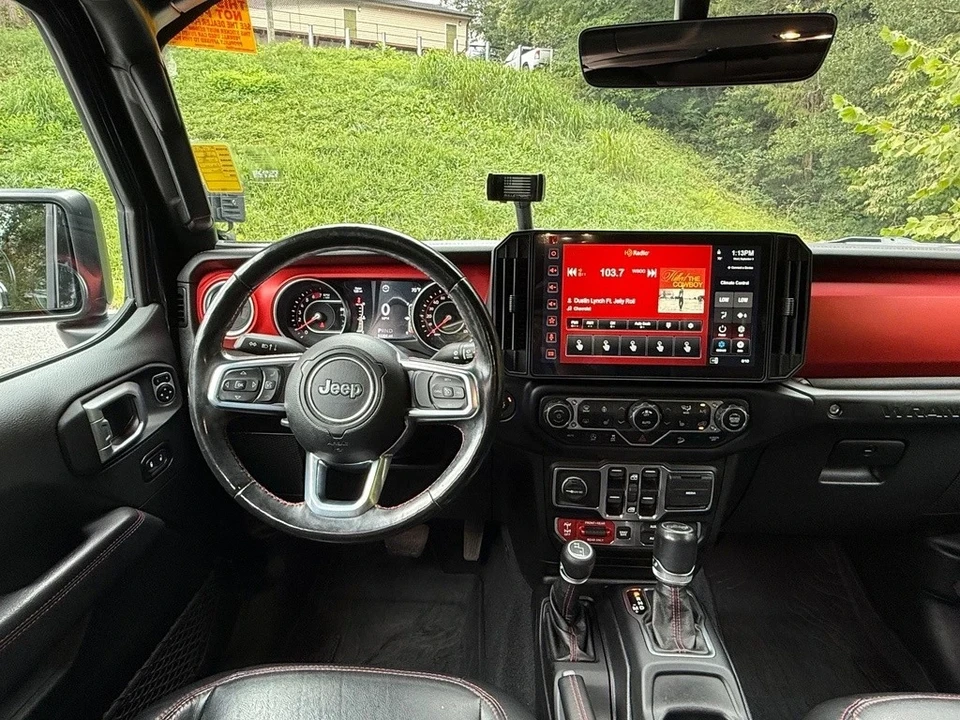 2020 Jeep JL Wrangler - Image 15 of 21