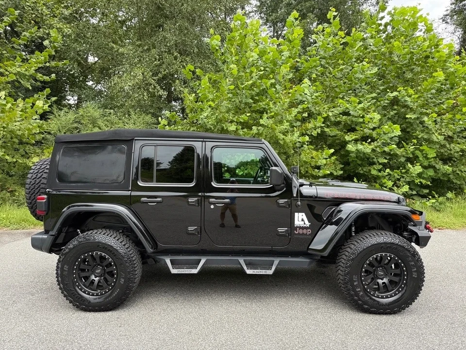 2020 Jeep JL Wrangler - Image 6 of 21