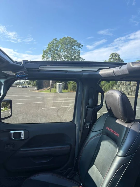 2020 Jeep JL Wrangler - Image 8 of 10
