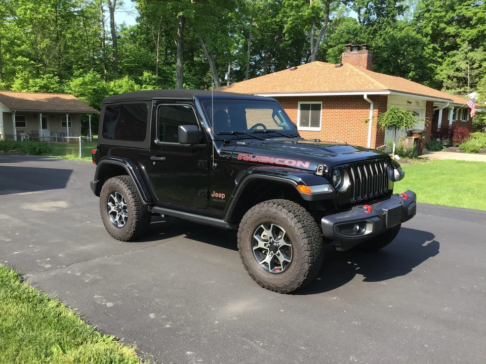2020 Jeep JL Wrangler - Image 3 of 31