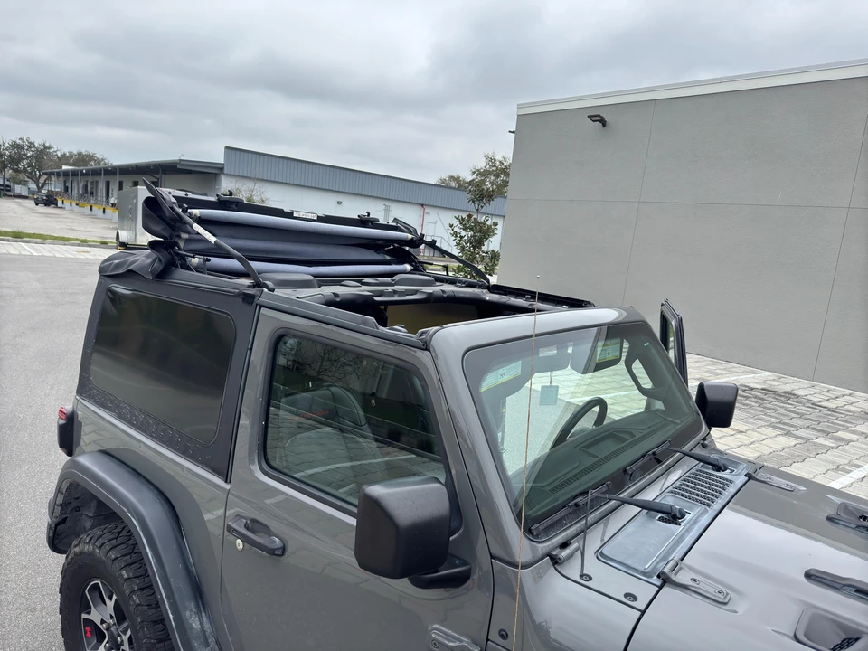 2020 Jeep JL Wrangler - Image 16 of 31