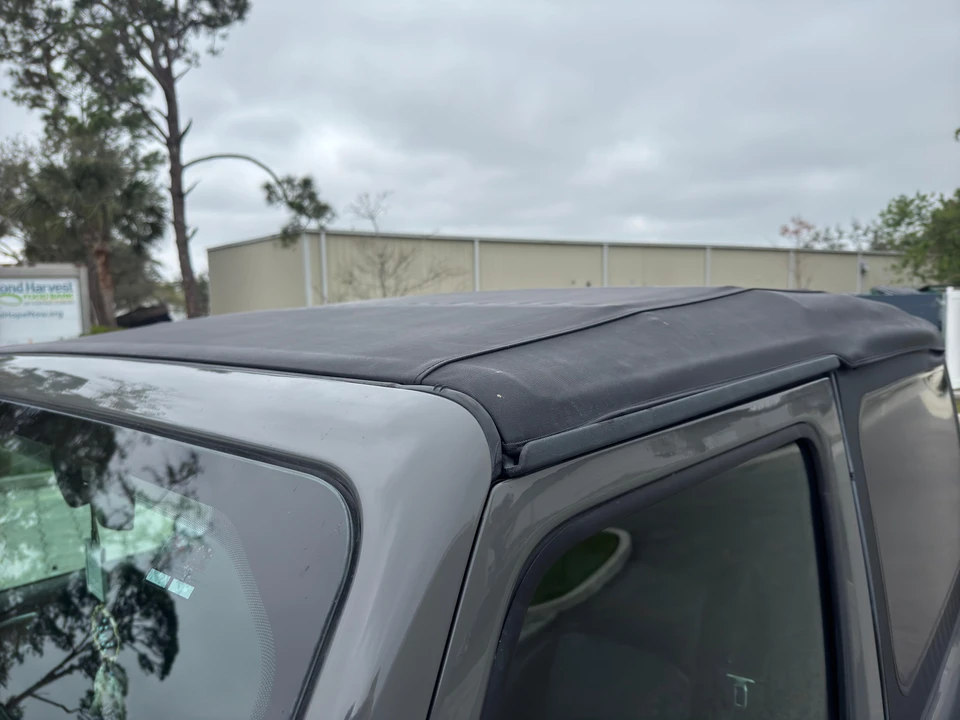 2020 Jeep JL Wrangler - Image 21 of 31