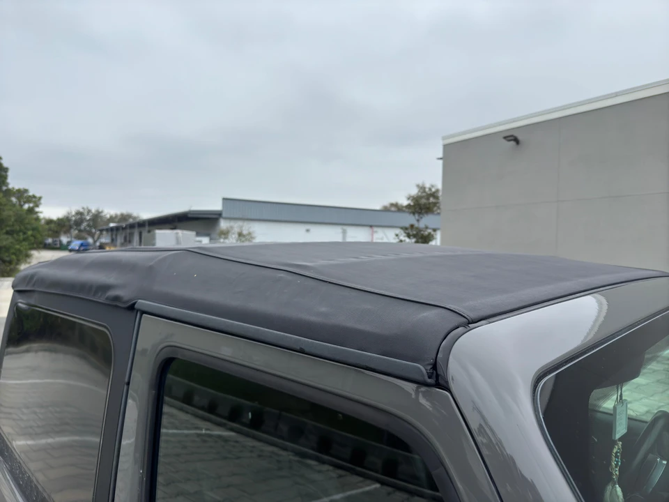 2020 Jeep JL Wrangler - Image 30 of 31