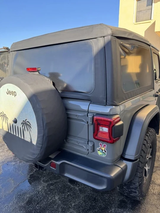 2020 Jeep JL Wrangler - Image 26 of 31