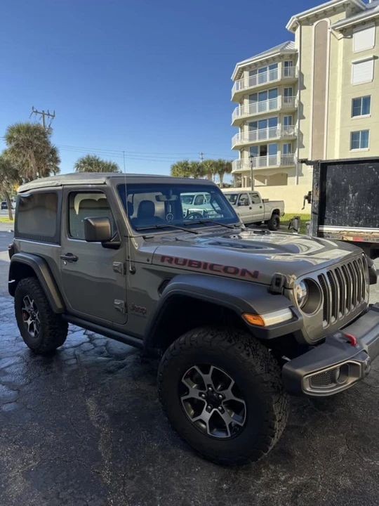 2020 Jeep JL Wrangler - Image 11 of 31