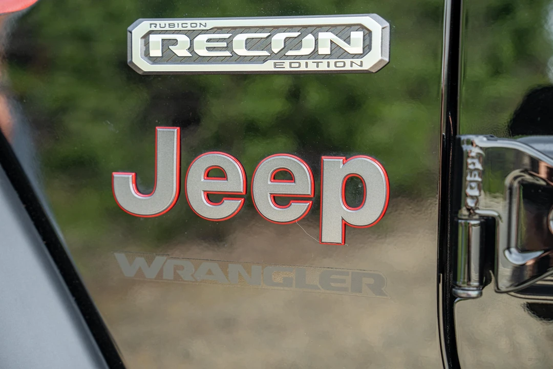 2020 Jeep JL Wrangler - Image 12 of 27