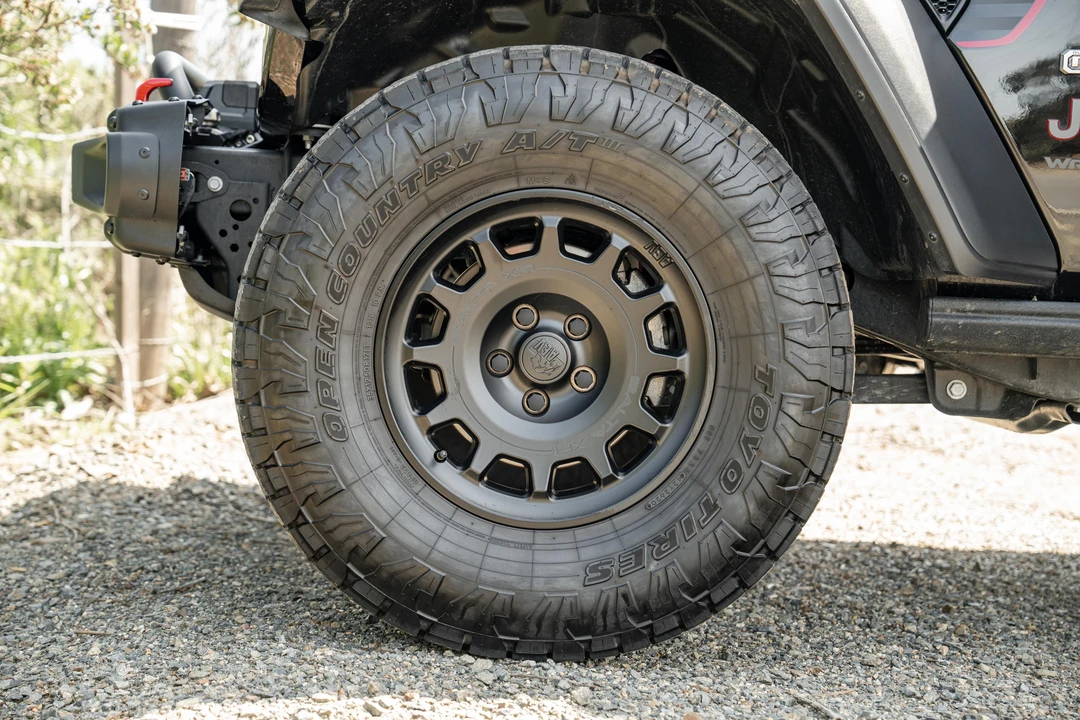 2020 Jeep JL Wrangler - Image 17 of 27