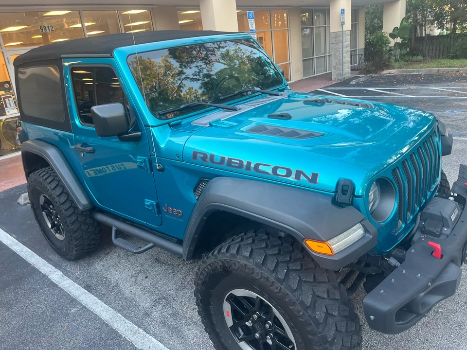 2020 Jeep JL Wrangler - Image 2 of 12