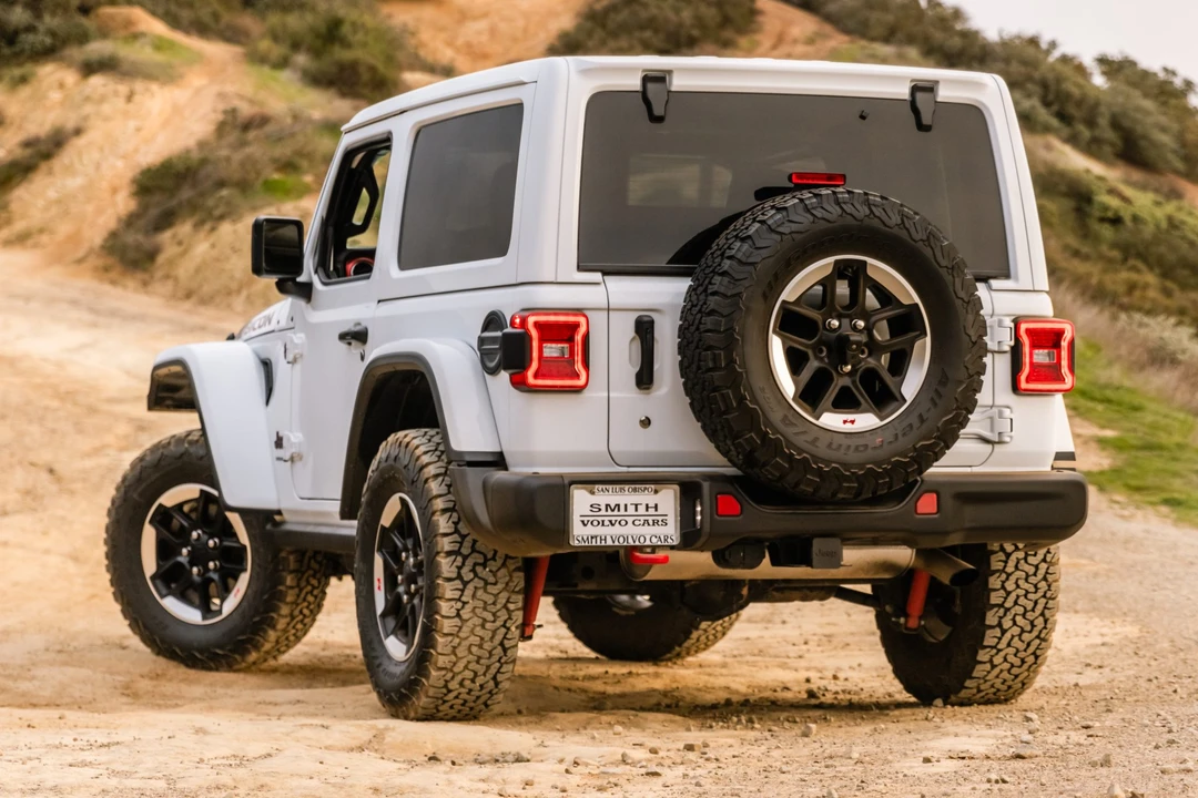 2020 Jeep JL Wrangler - Image 6 of 31