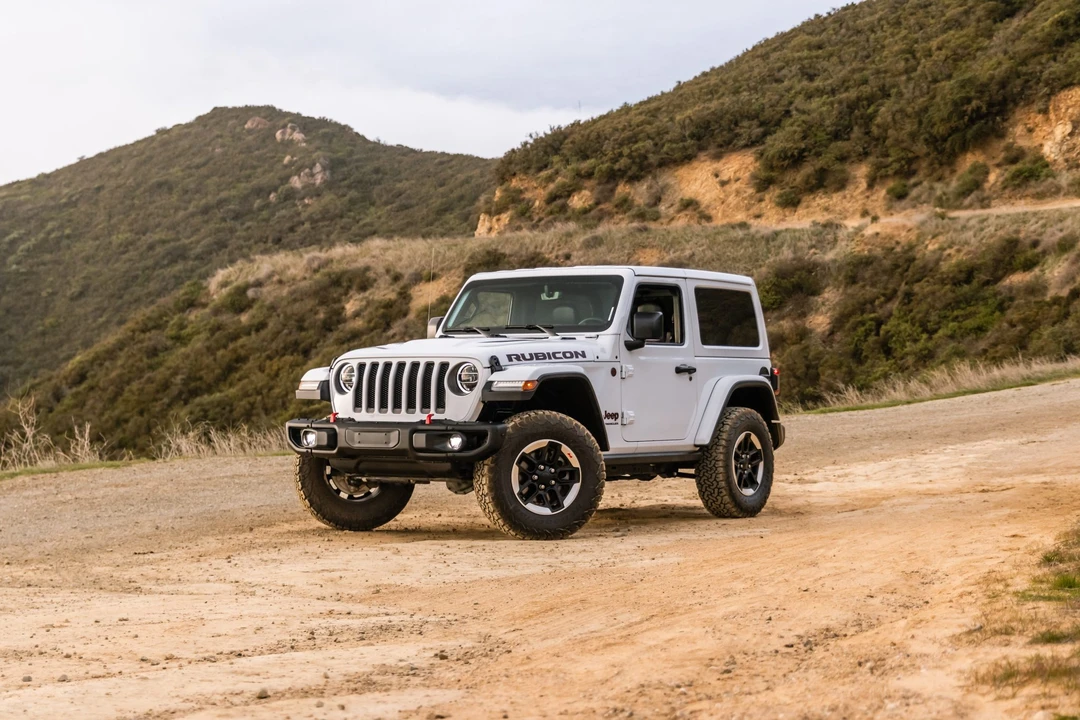 2020 Jeep JL Wrangler - Image 17 of 31