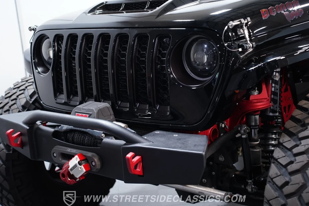 2020 Jeep JL Wrangler - Image 18 of 31