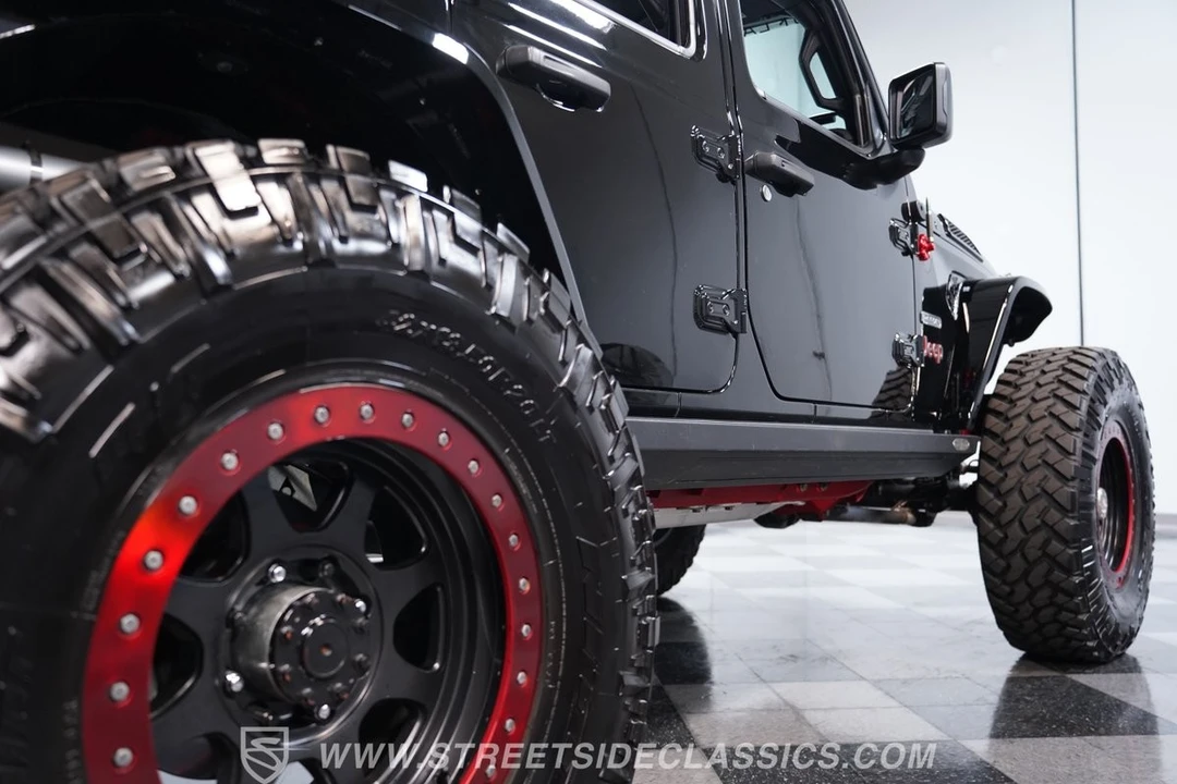 2020 Jeep JL Wrangler - Image 23 of 31
