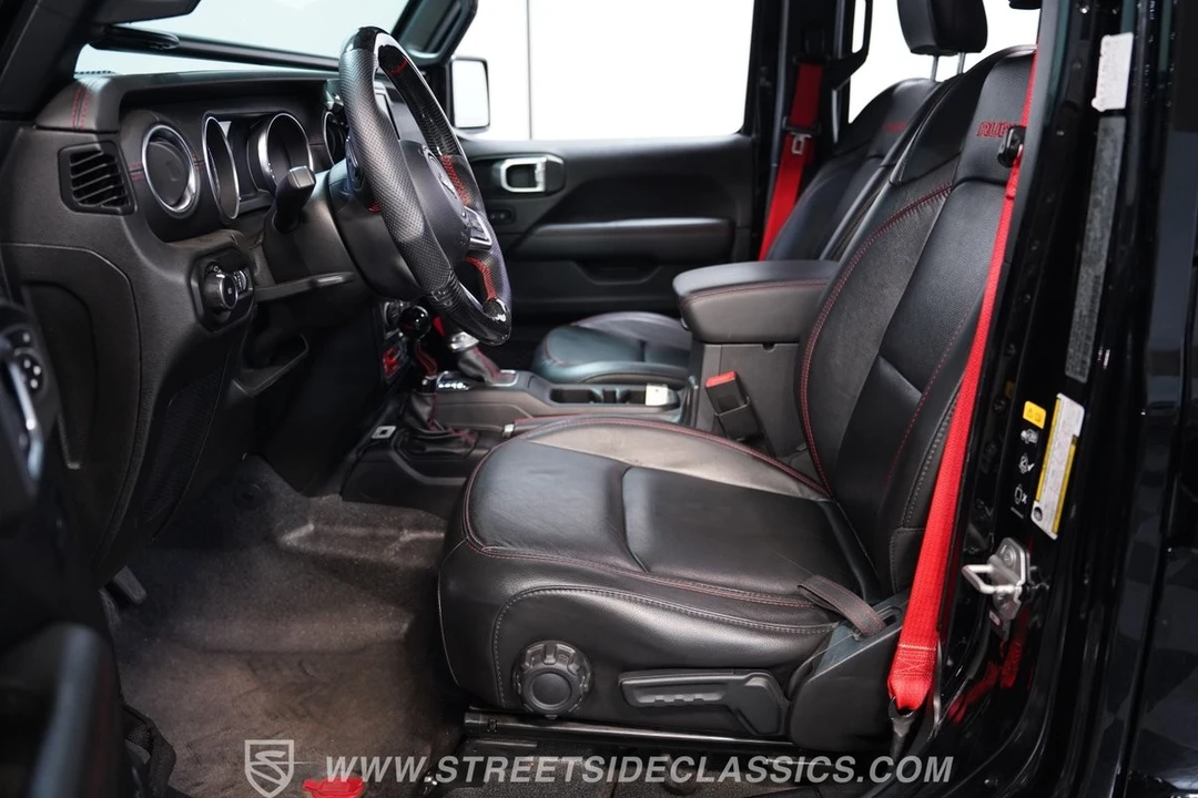 2020 Jeep JL Wrangler - Image 30 of 31
