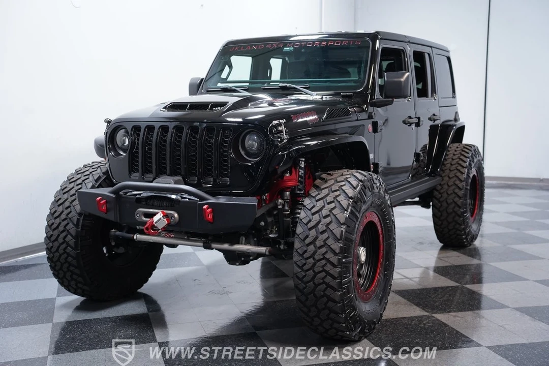 2020 Jeep JL Wrangler - Image 17 of 31