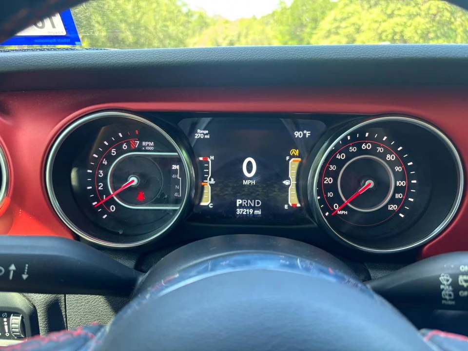 2020 Jeep JL Wrangler - Image 11 of 19