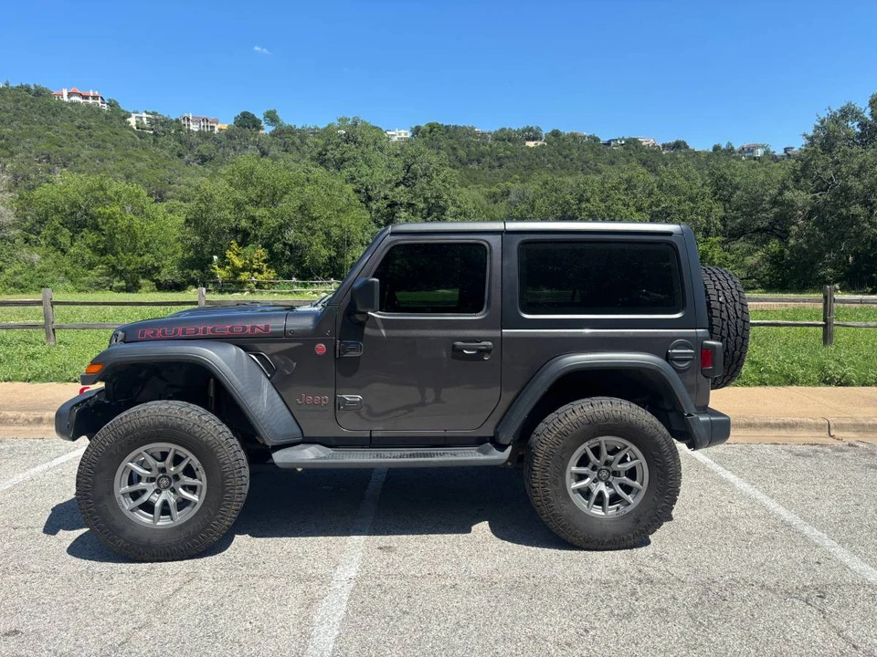 2020 Jeep JL Wrangler - Image 2 of 19