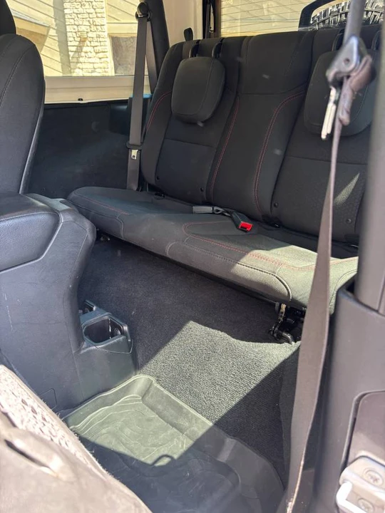 2020 Jeep JL Wrangler - Image 16 of 19