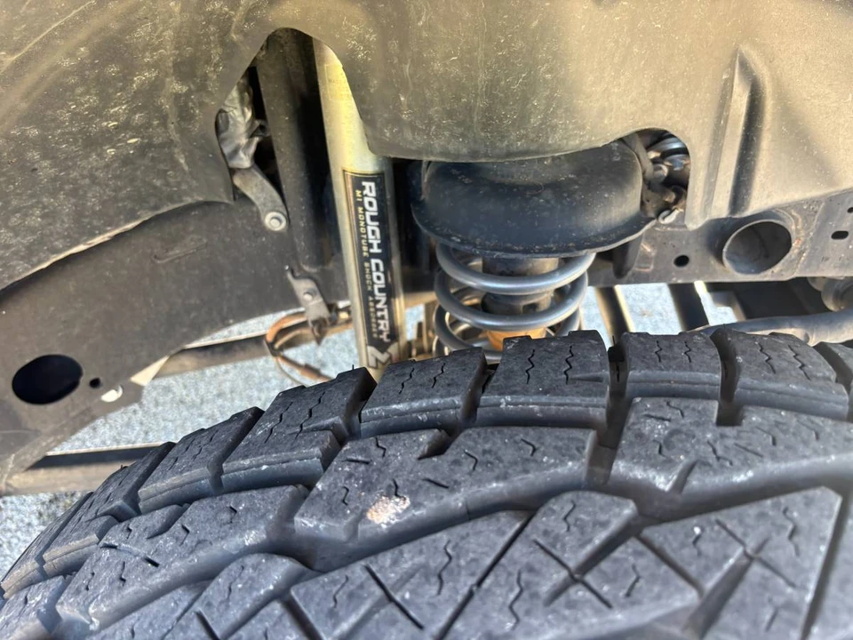 2020 Jeep JL Wrangler - Image 18 of 19