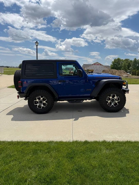 2020 Jeep JL Wrangler - Image 3 of 15