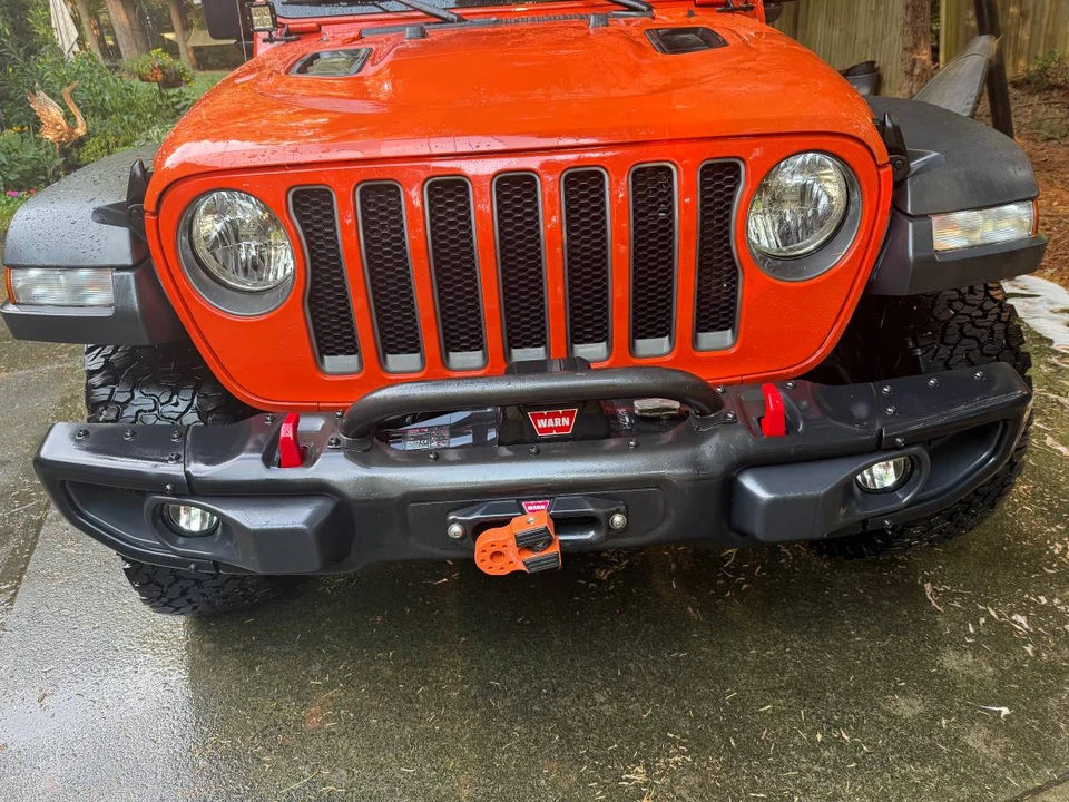 2020 Jeep JL Wrangler - Image 6 of 15