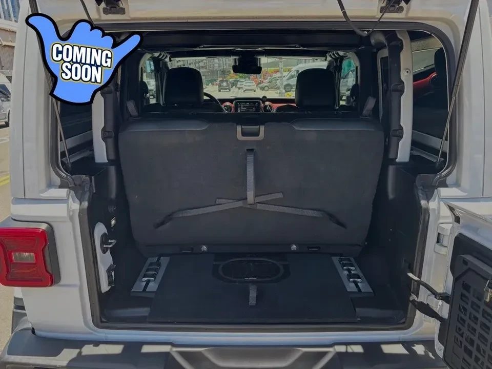 2020 Jeep JL Wrangler - Image 11 of 13