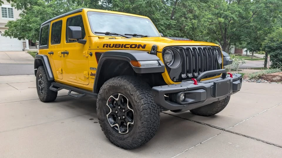 2020 Jeep JL Wrangler - Image 3 of 3