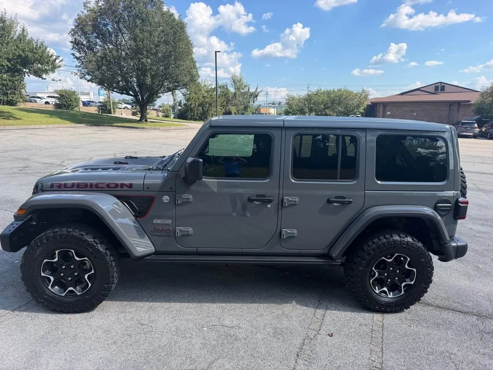 2020 Jeep JL Wrangler - Image 6 of 12