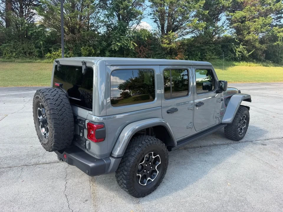2020 Jeep JL Wrangler - Image 9 of 12