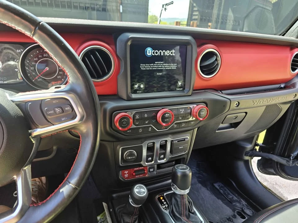 2020 Jeep JL Wrangler - Image 10 of 12