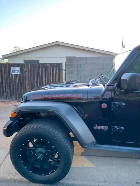 2020 Jeep JL Wrangler - Image 5 of 14