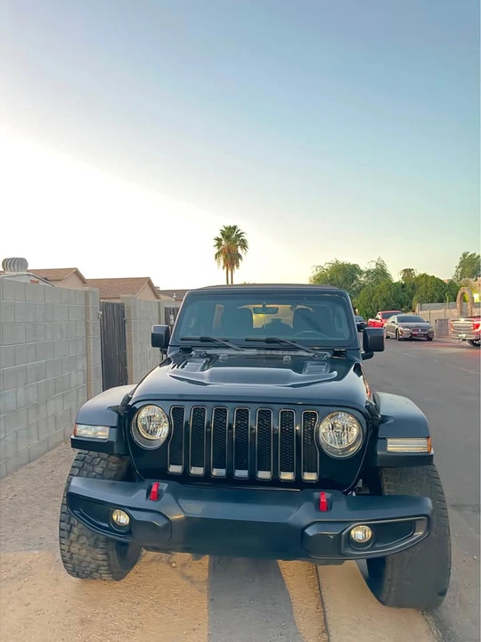 2020 Jeep JL Wrangler - Image 2 of 14