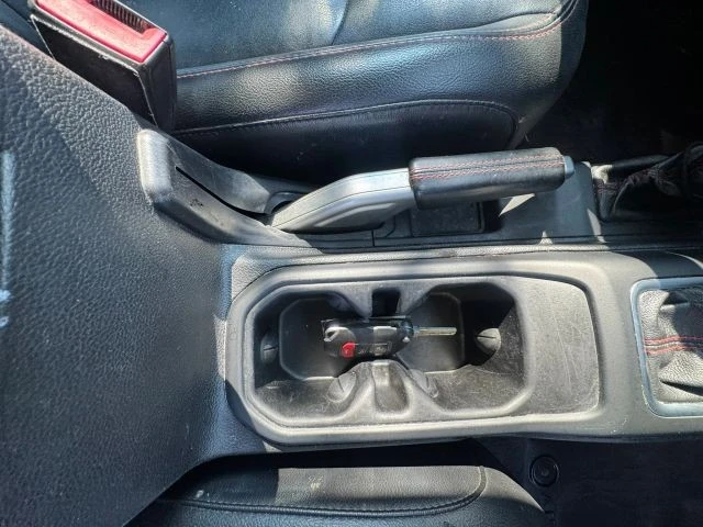 2020 Jeep JL Wrangler - Image 24 of 31