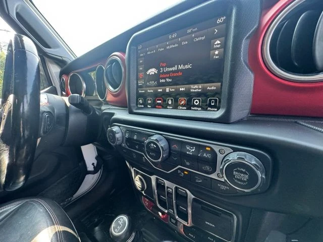 2020 Jeep JL Wrangler - Image 27 of 31