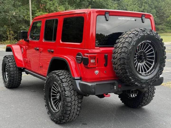 2020 Jeep JL Wrangler - Image 5 of 17