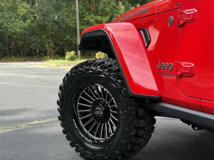 2020 Jeep JL Wrangler - Image 9 of 17