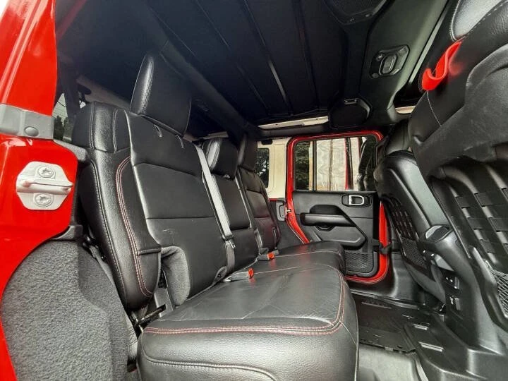 2020 Jeep JL Wrangler - Image 15 of 17