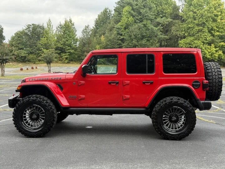 2020 Jeep JL Wrangler - Image 6 of 17