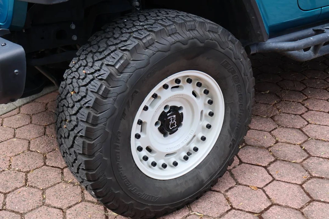 2020 Jeep JL Wrangler - Image 5 of 19