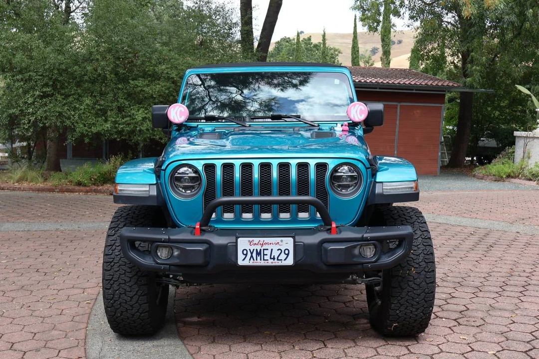 2020 Jeep JL Wrangler - Image 7 of 19